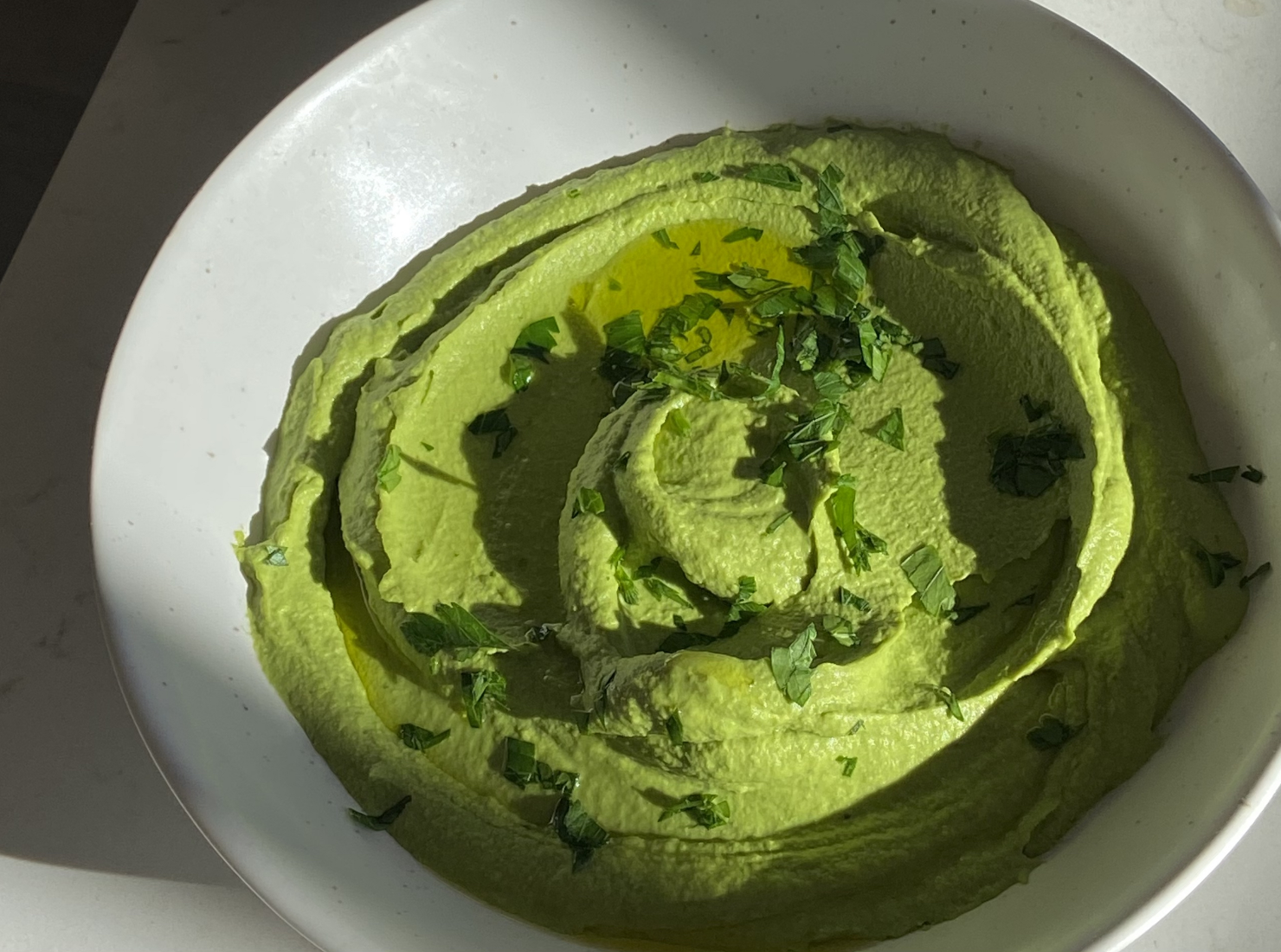 Freitagstreibstoff: Pesto Hummus